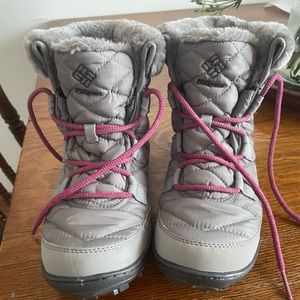 Columbia Women’s Minx Shorty winter boot.